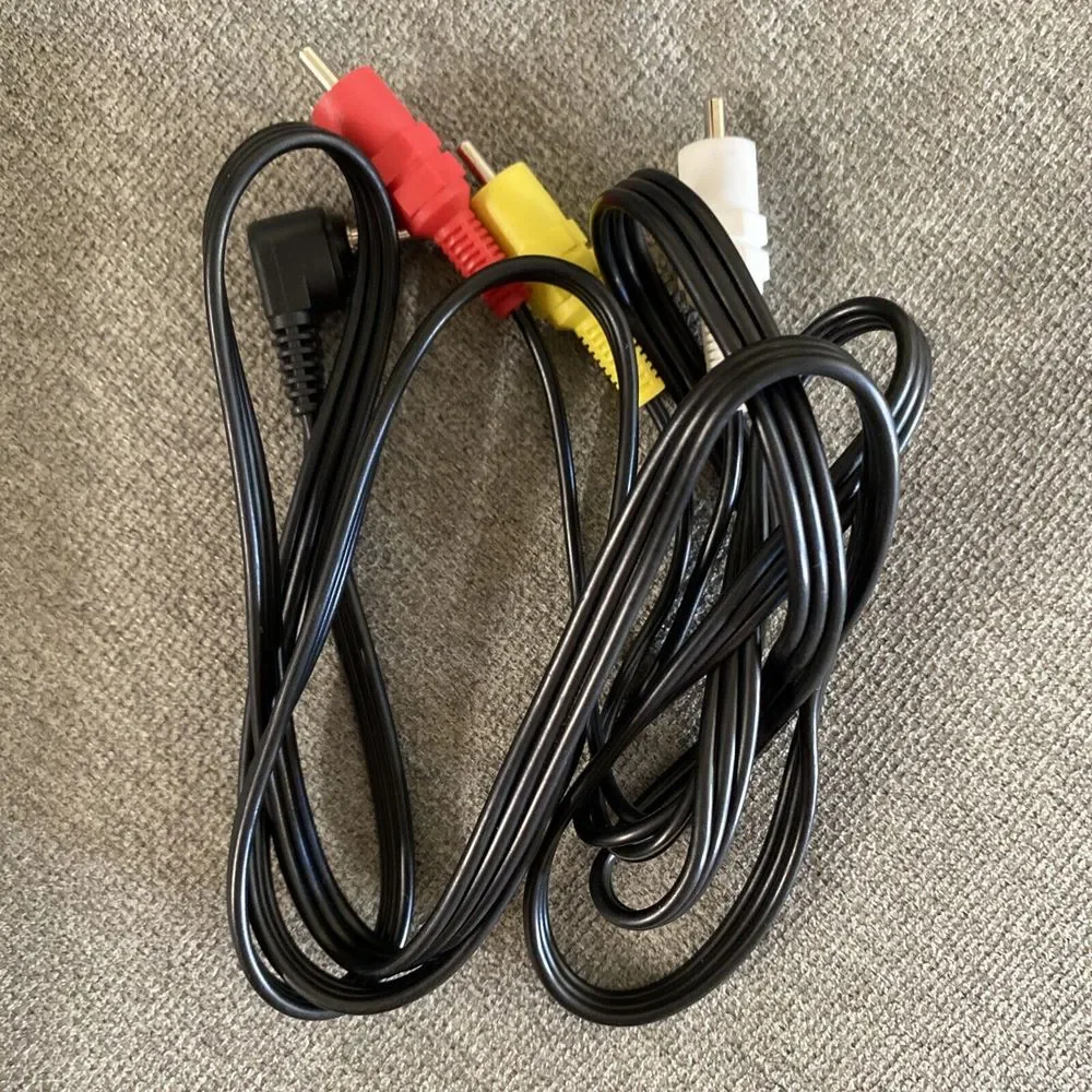 Unbranded RCA to 3.5mm Male Cable Right Angle 5-Feet Black Cord Rounded
